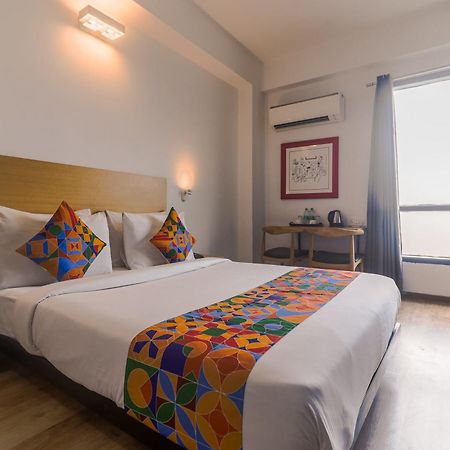 ניו דלהי Hotel Plaza Grand Near Igi Airport מראה חיצוני תמונה